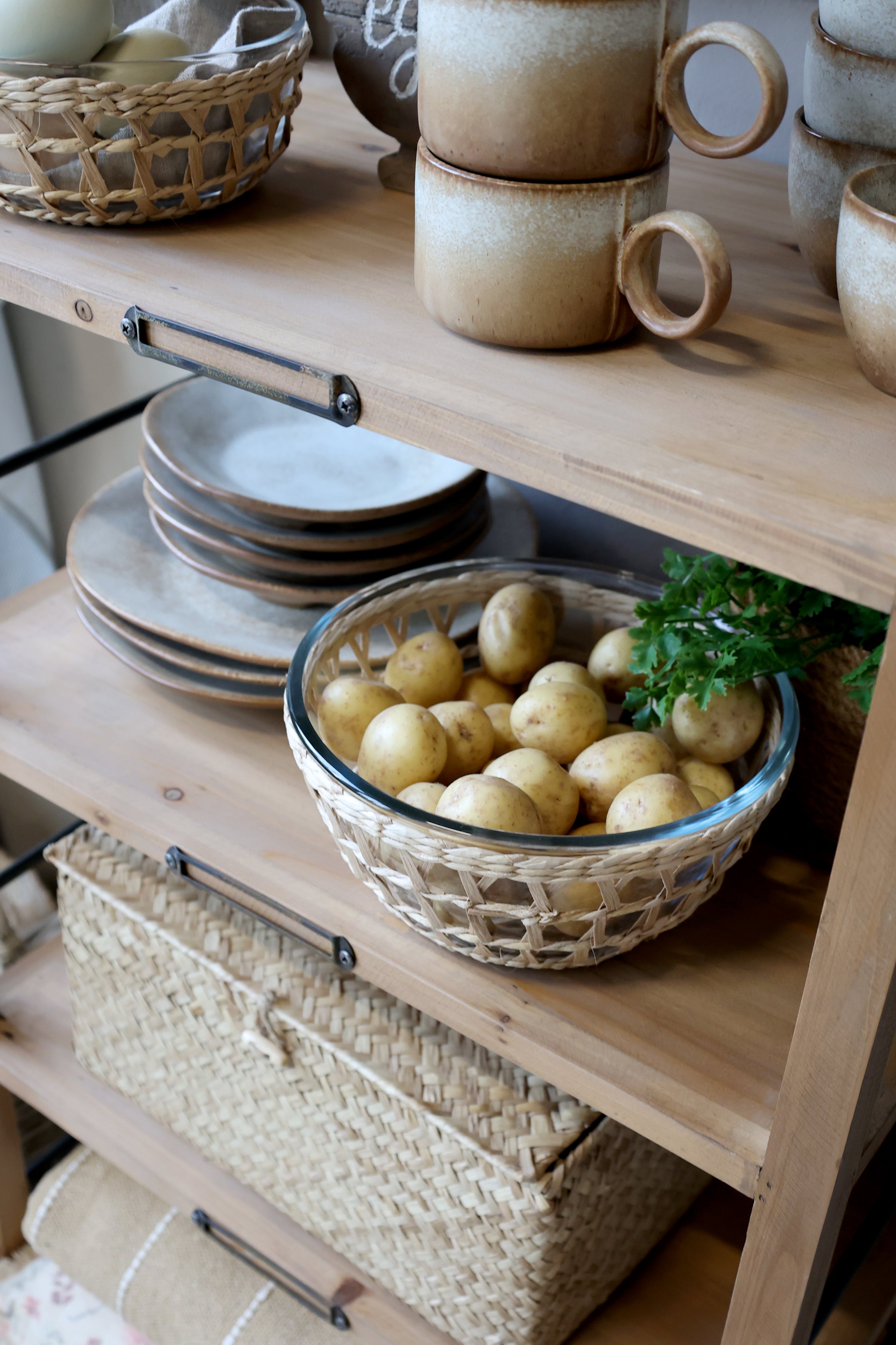 CIOTOLA CON CESTINO DI VIMINI CHIC ANTIQUE