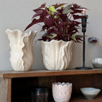 FIORIERA IN MAIOLICA CON FOGLIE CHIC ANTIQUE