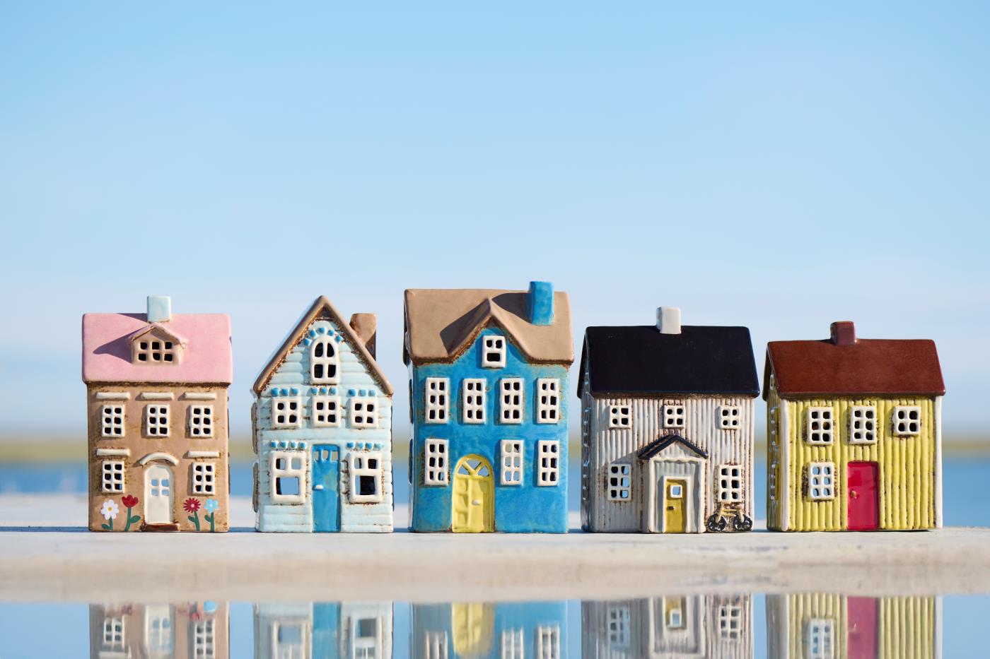 CASA F/TEALIGHT GIALLA IN CERAMICA IB LAURSEN