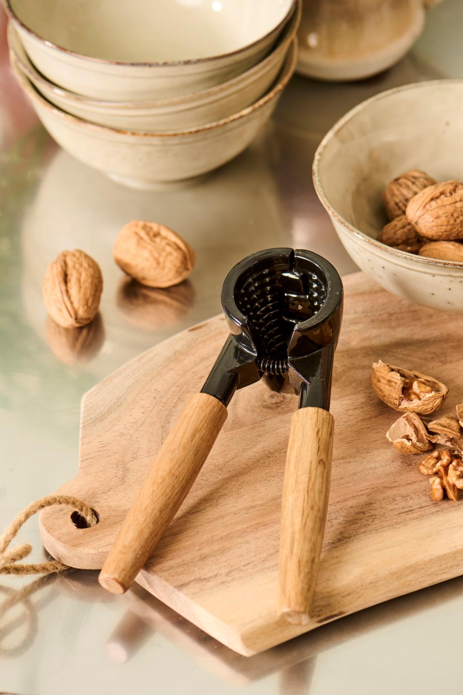 SCHIACCIANOCI IB LAURSEN